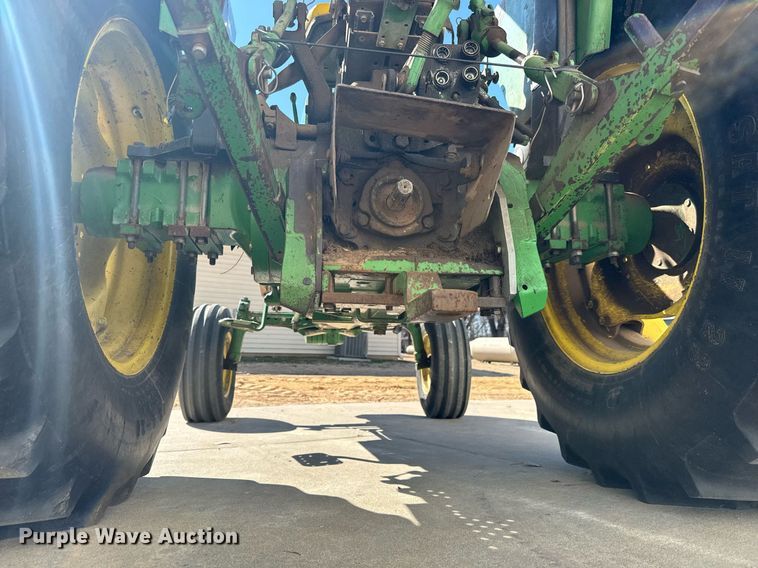 image for item NU9413 1991 John Deere 2555 tractor