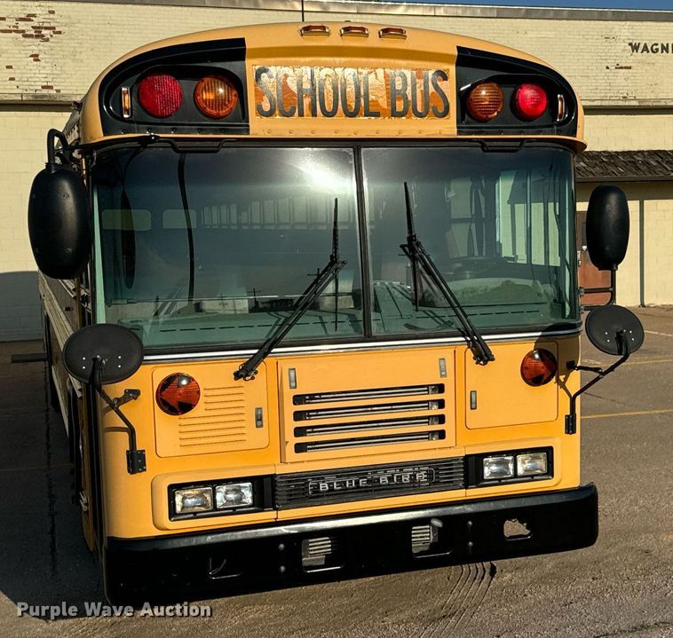image for item NU9433 2009 Blue Bird school bus
