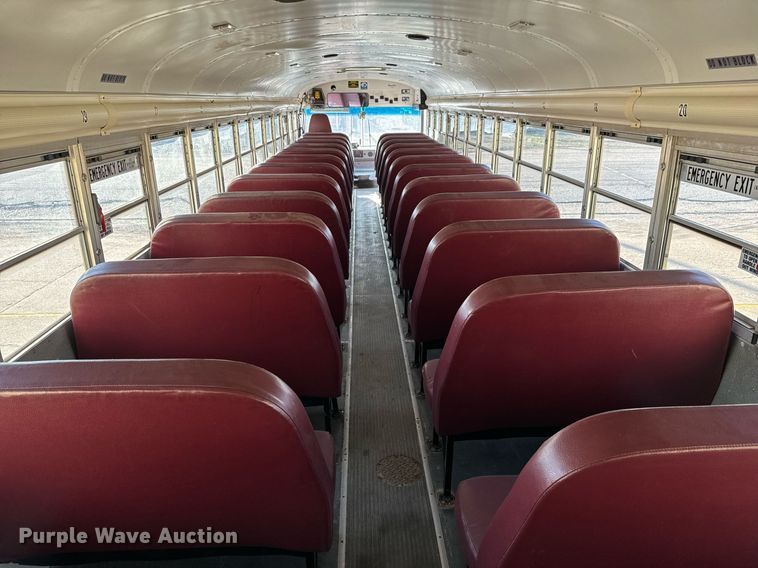 image for item NU9433 2009 Blue Bird school bus