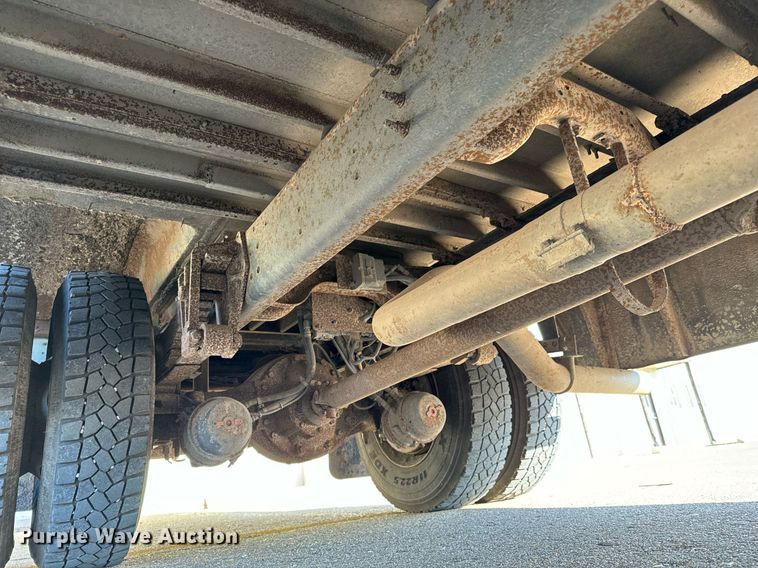 image for item NU9433 2009 Blue Bird school bus