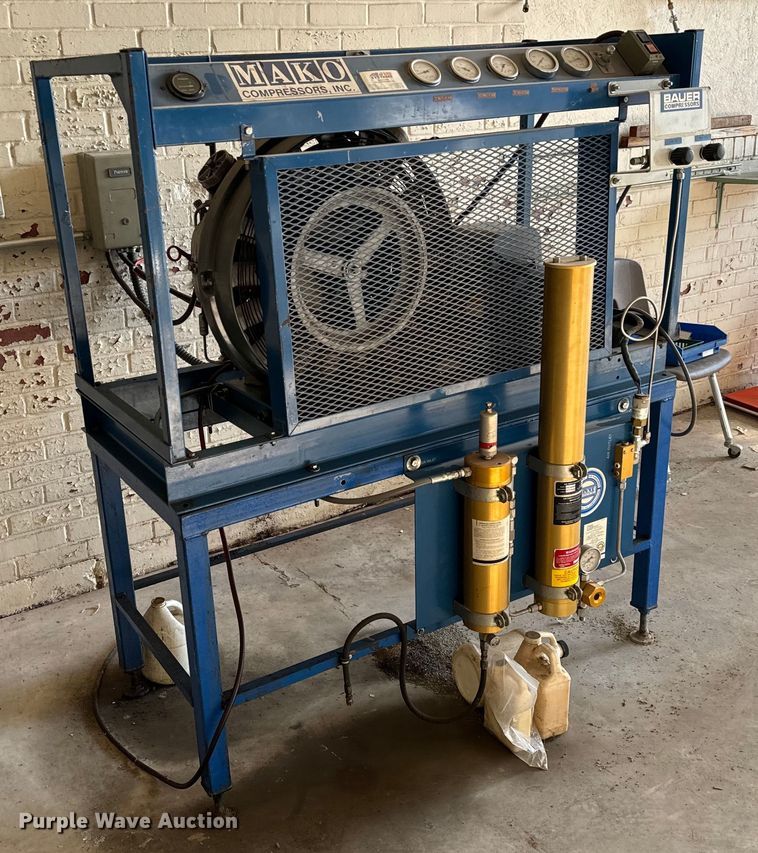 Mako KA1 4G SCBA air compressor in Hutchinson, KS Item NU9435 for