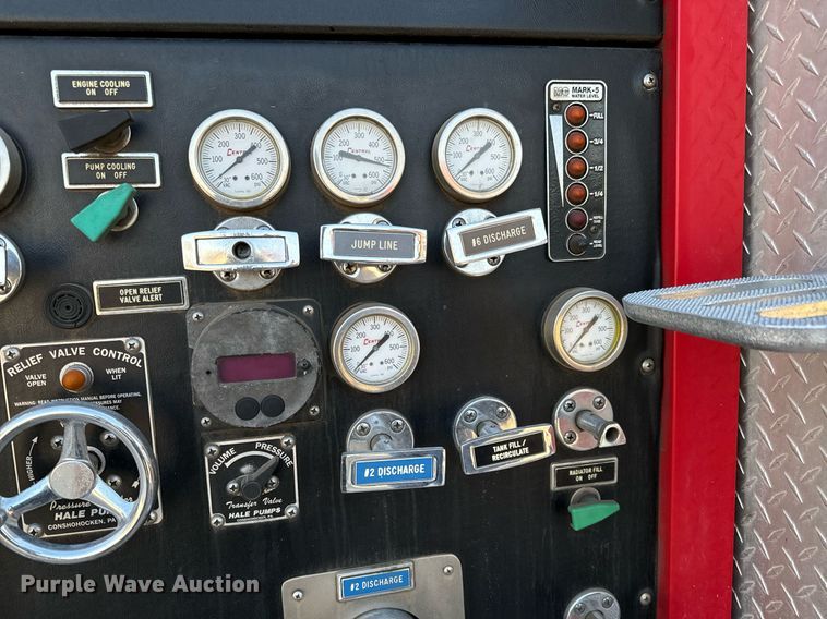 image for item NU9436 1993 Spartan  GA40M-2142 pumper fire truck