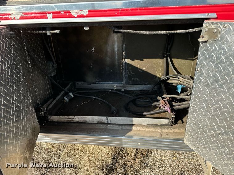 image for item NU9436 1993 Spartan  GA40M-2142 pumper fire truck