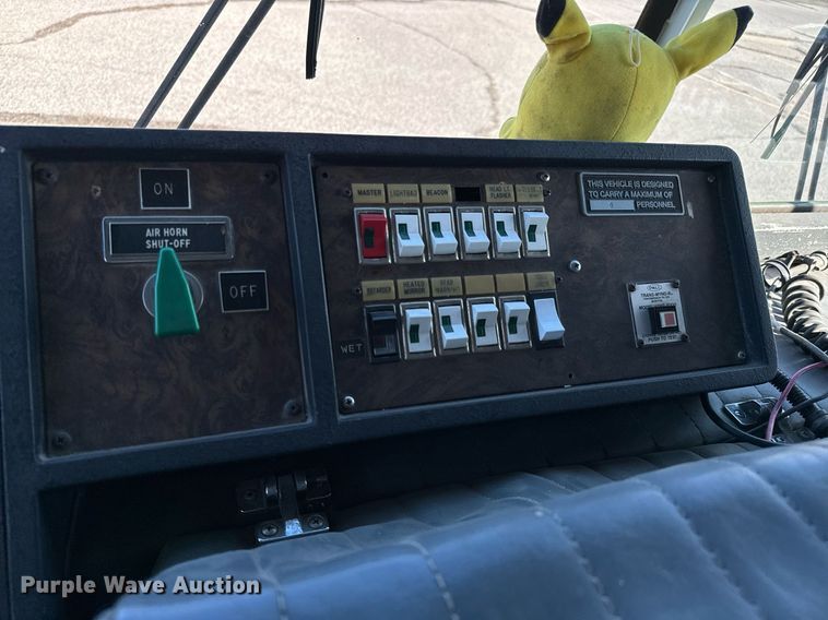 image for item NU9436 1993 Spartan  GA40M-2142 pumper fire truck