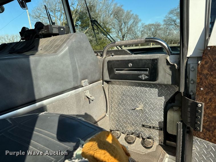 image for item NU9436 1993 Spartan  GA40M-2142 pumper fire truck