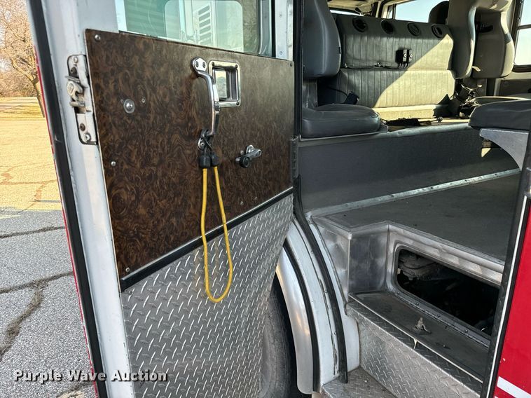 image for item NU9436 1993 Spartan  GA40M-2142 pumper fire truck