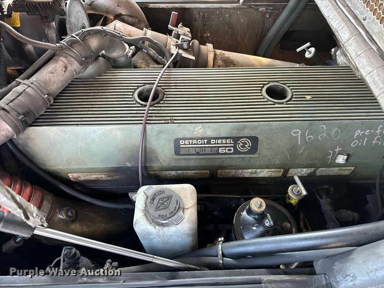 image for item NU9436 1993 Spartan  GA40M-2142 pumper fire truck