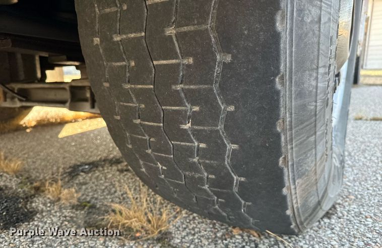 image for item NU9436 1993 Spartan  GA40M-2142 pumper fire truck