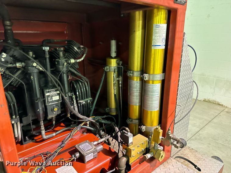 image for item NU9438 Mako 5407BADT SCBA air compressor 