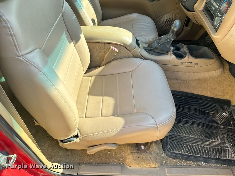 image for item NU9439 1997 Chevrolet S10 Ext. Cab pickup truck