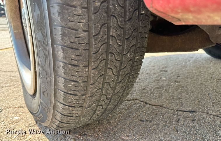 image for item NU9439 1997 Chevrolet S10 Ext. Cab pickup truck