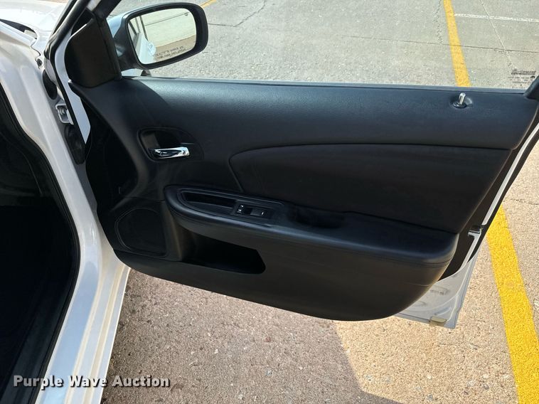 image for item NU9441 2014 Chrysler  200 