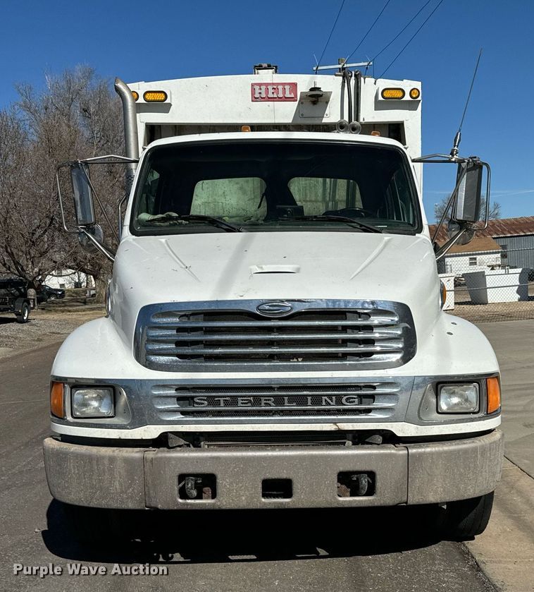 image for item NU9456 2007 Sterling Acterra refuse truck