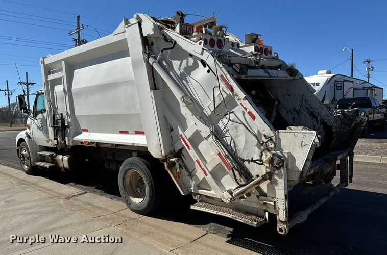 image for item NU9456 2007 Sterling Acterra refuse truck