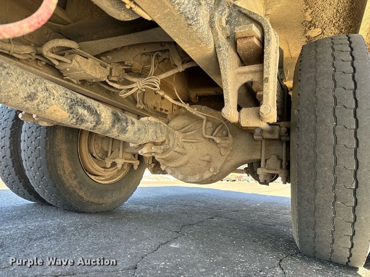 image for item NU9456 2007 Sterling Acterra refuse truck