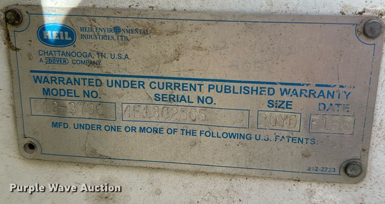 image for item NU9456 2007 Sterling Acterra refuse truck