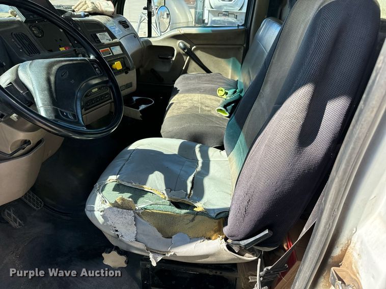 image for item NU9456 2007 Sterling Acterra refuse truck