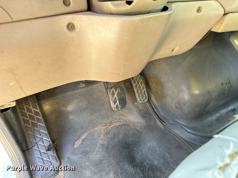 image for item NU9456 2007 Sterling Acterra refuse truck