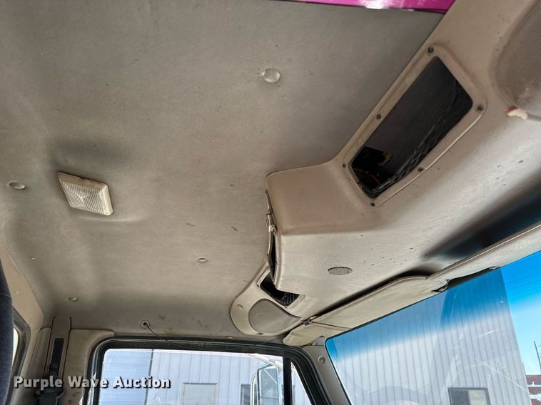 image for item NU9456 2007 Sterling Acterra refuse truck