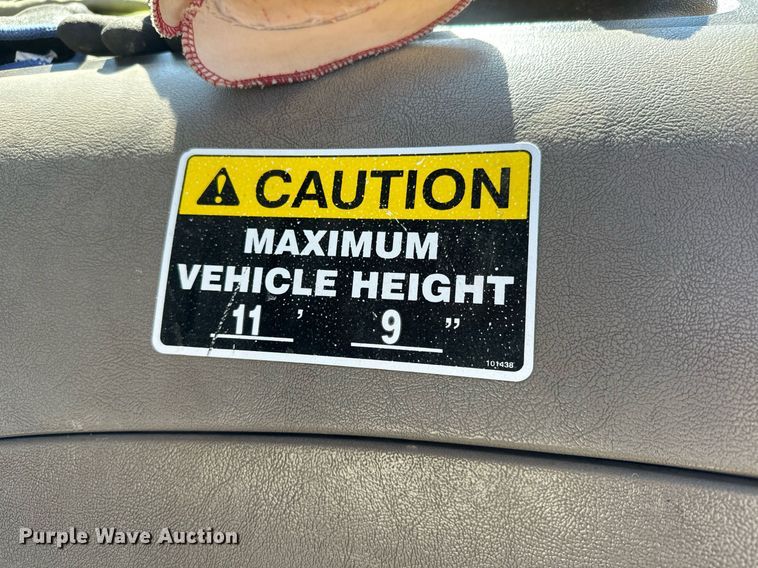 image for item NU9456 2007 Sterling Acterra refuse truck