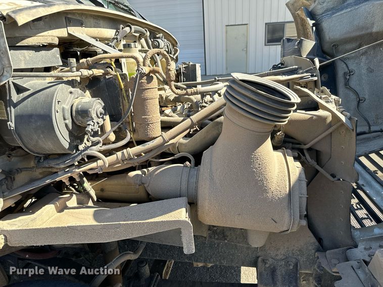 image for item NU9456 2007 Sterling Acterra refuse truck