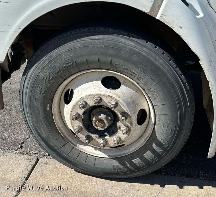 image for item NU9456 2007 Sterling Acterra refuse truck