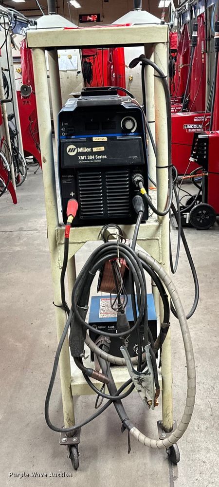 image for item NU9479 Miller XMT 304 CC/CV welder