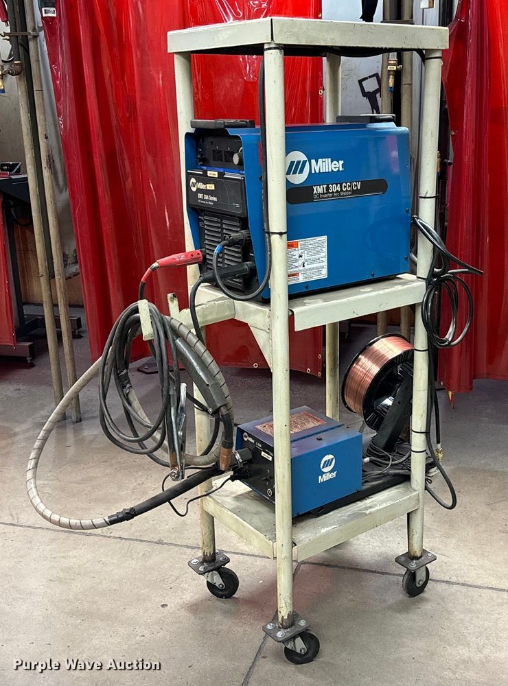 image for item NU9480 Miller XMT 304 CC/CV welder
