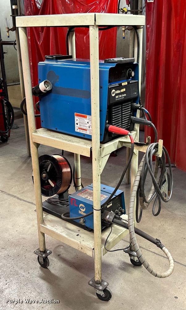 image for item NU9480 Miller XMT 304 CC/CV welder