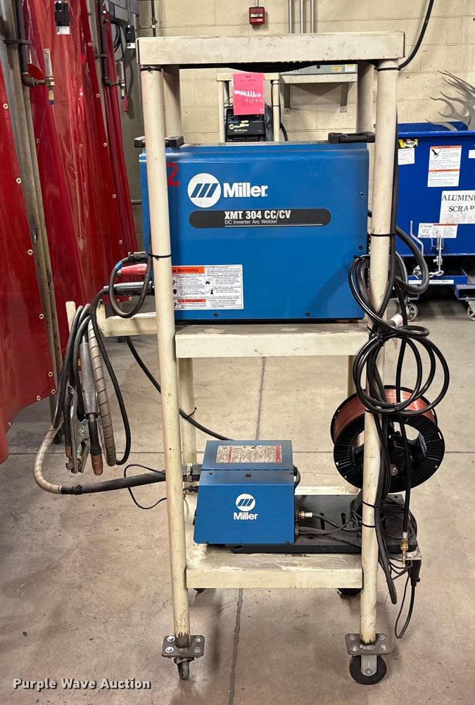 image for item NU9480 Miller XMT 304 CC/CV welder