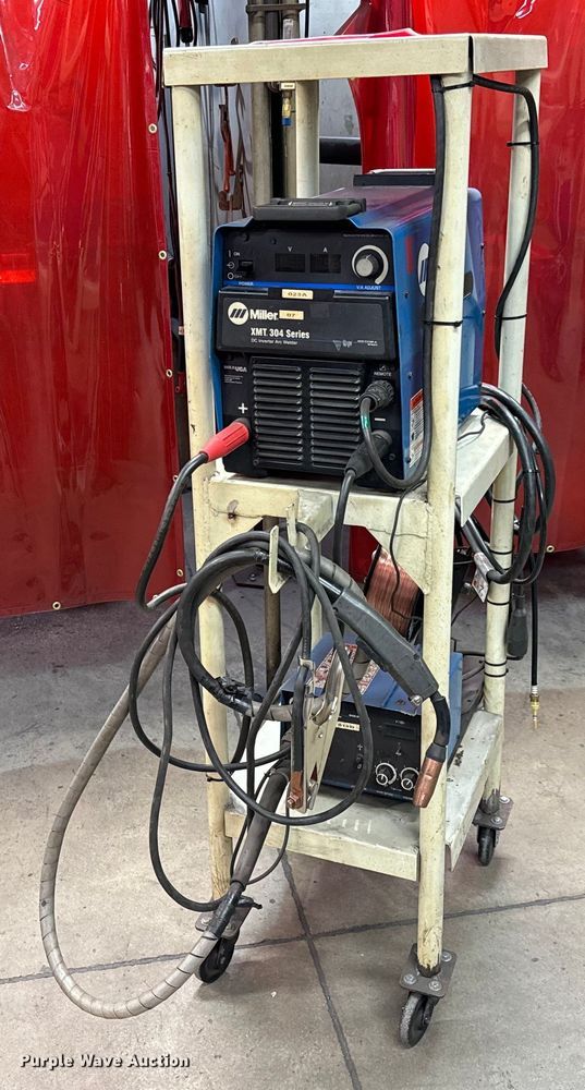 image for item NU9481 Miller XMT 304 CC/CV welder
