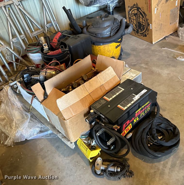 image for item NU9483 Tools