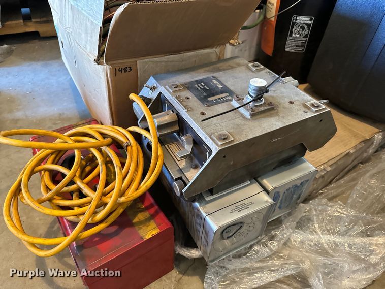 image for item NU9483 Tools