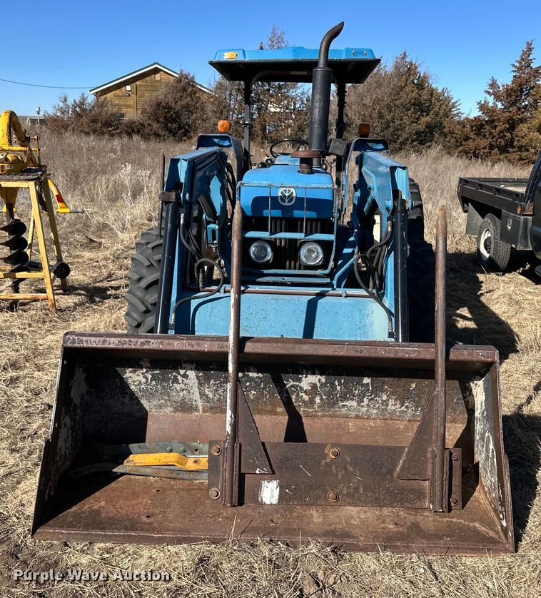 image for item OA9532 Ford 4630 MFWD tractor