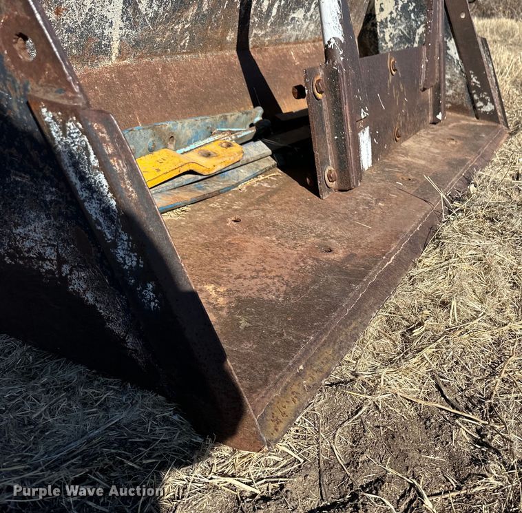 image for item OA9532 Ford 4630 MFWD tractor