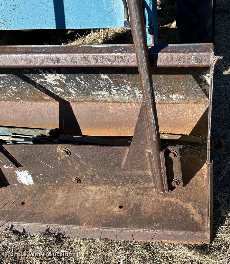 image for item OA9532 Ford 4630 MFWD tractor