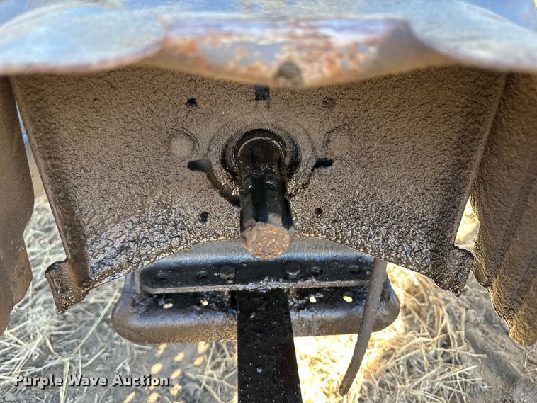 image for item OA9532 Ford 4630 MFWD tractor