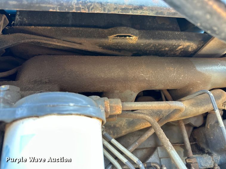 image for item OA9532 Ford 4630 MFWD tractor