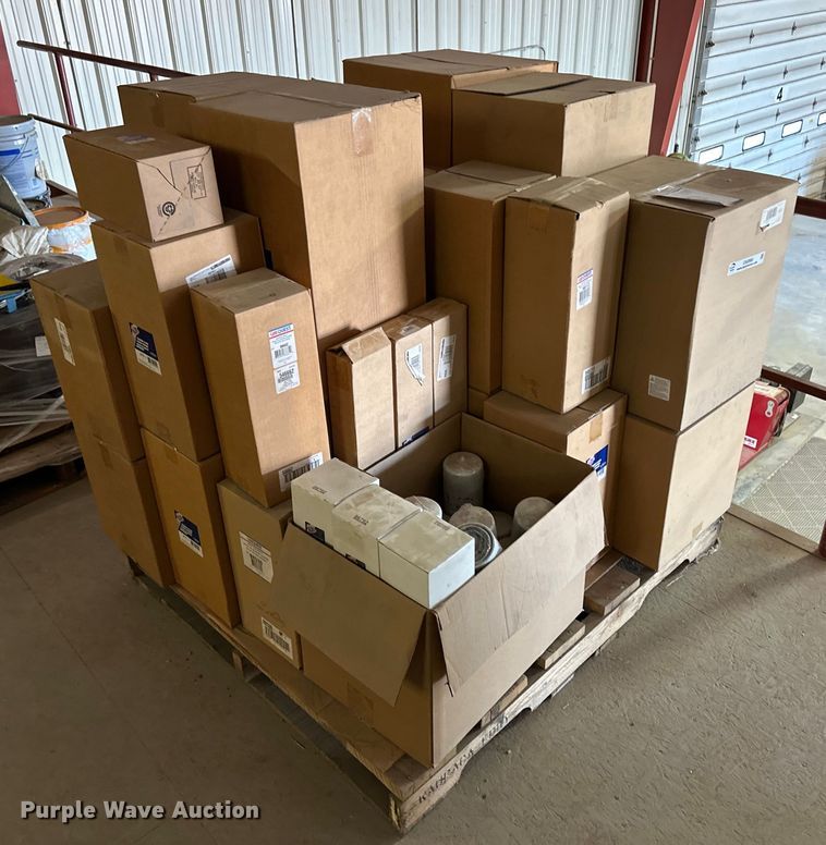 image for item OA9566 Pallet of automotive filters