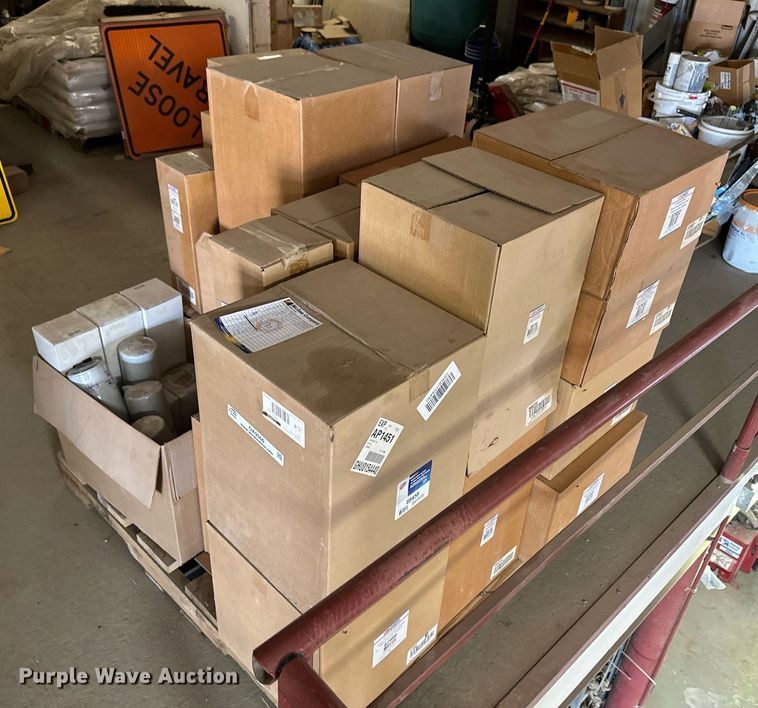 image for item OA9566 Pallet of automotive filters