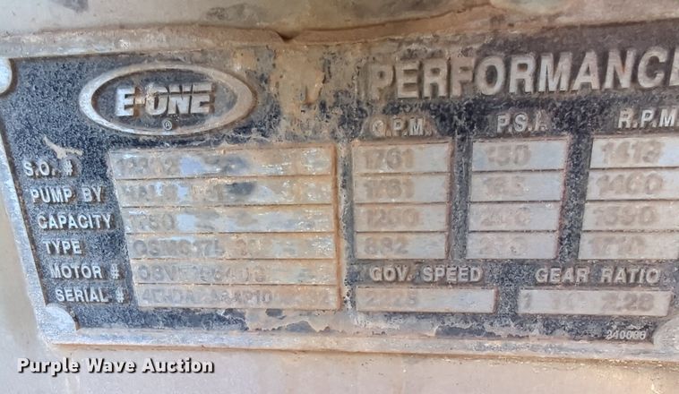 image for item OD9198 1993 E-One Cyclone ladder fire truck