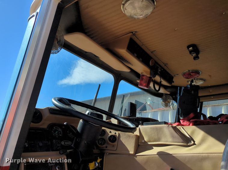 image for item OD9198 1993 E-One Cyclone ladder fire truck