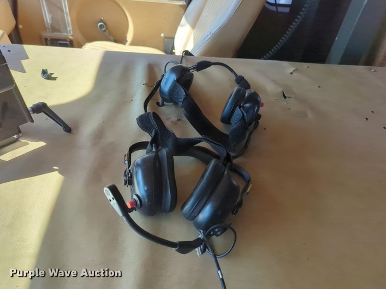 image for item OD9198 1993 E-One Cyclone ladder fire truck