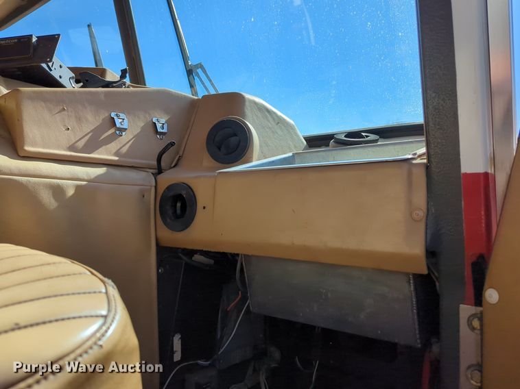 image for item OD9198 1993 E-One Cyclone ladder fire truck