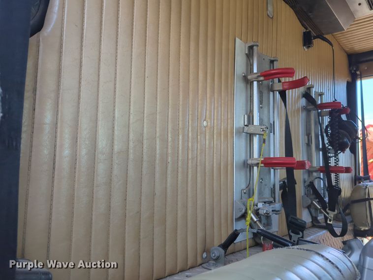 image for item OD9198 1993 E-One Cyclone ladder fire truck