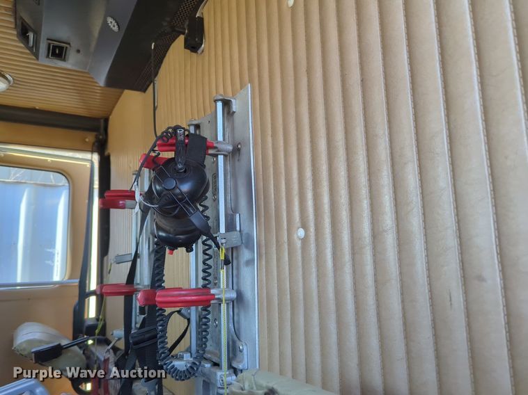 image for item OD9198 1993 E-One Cyclone ladder fire truck