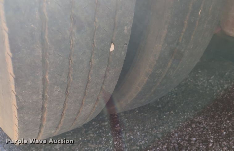 image for item OD9198 1993 E-One Cyclone ladder fire truck