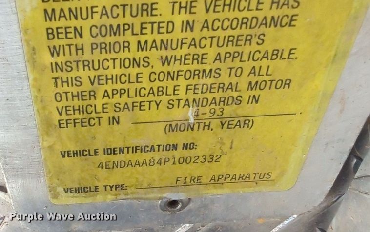 image for item OD9198 1993 E-One Cyclone ladder fire truck