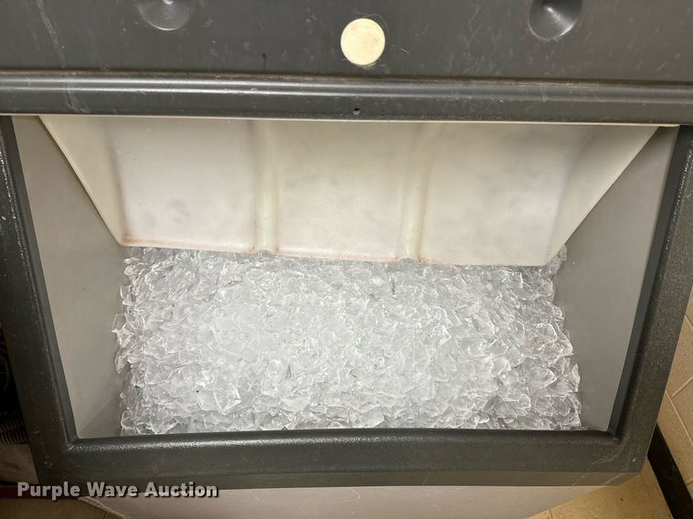 Black Specks In Ice Maker at Philip Hanson blog