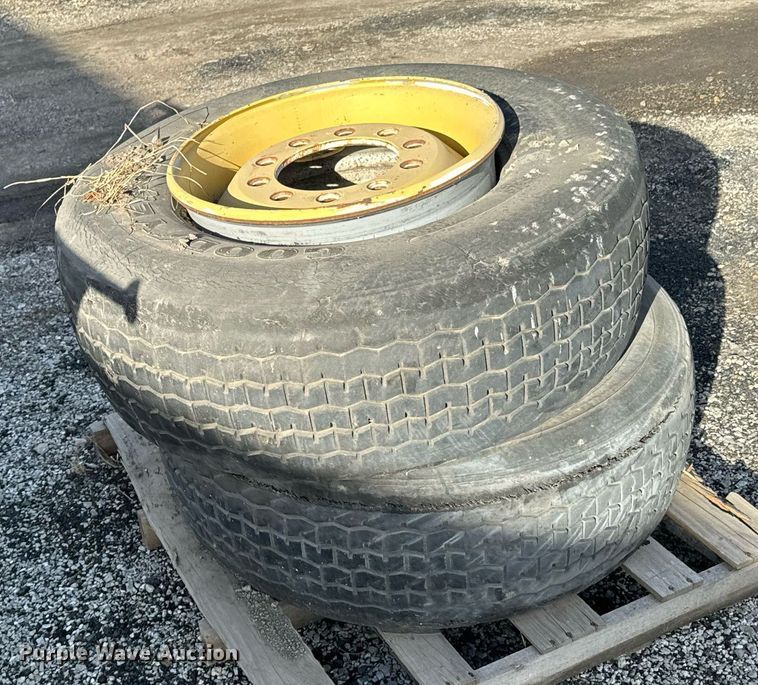 image for item OJ9471 (2) Truck tires